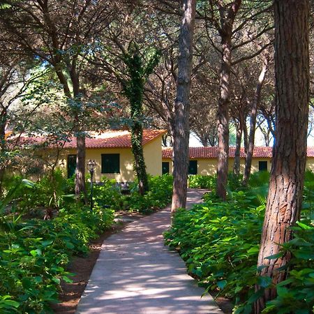 Horse Country Resort Congress & Spa - Hotel Ribot أربورْيا المظهر الخارجي الصورة