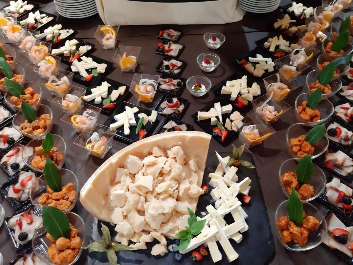 Horse Country Resort Congress & Spa - Hotel Ribot أربورْيا المظهر الخارجي الصورة