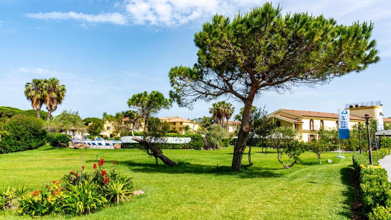 Horse Country Resort Congress & Spa - Hotel Ribot أربورْيا المظهر الخارجي الصورة