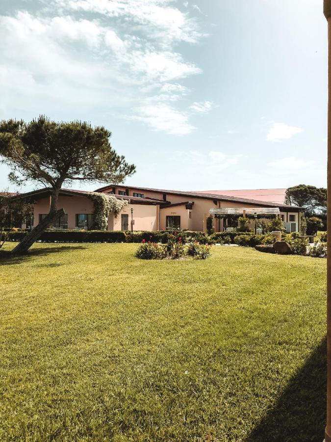Horse Country Resort Congress & Spa - Hotel Ribot أربورْيا المظهر الخارجي الصورة